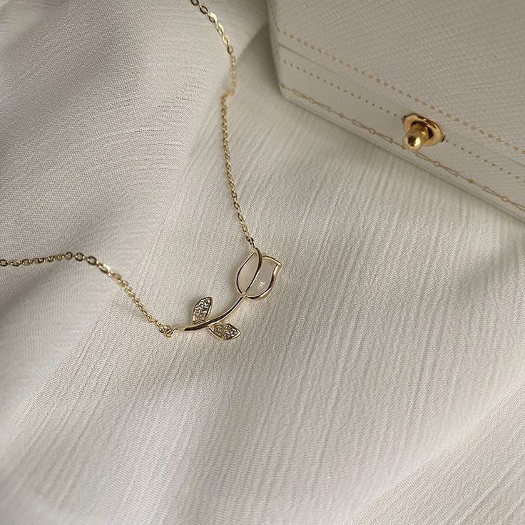 COLLAR TULIPAN CRISTAL🌷 / ENVIO GRATIS