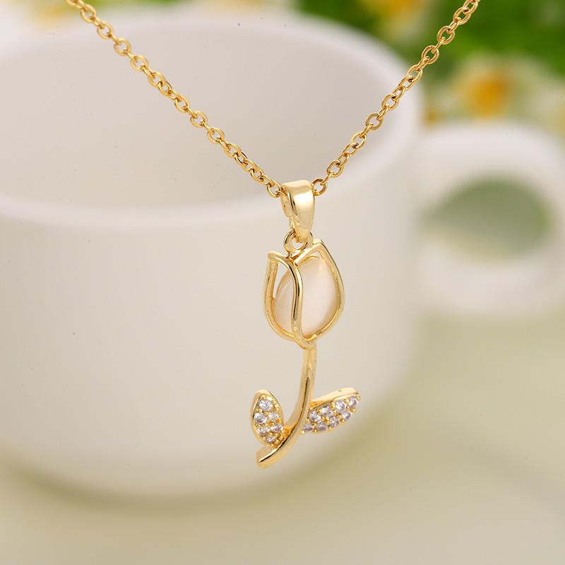 COLLAR TULIPAN CRISTAL🌷 / ENVIO GRATIS
