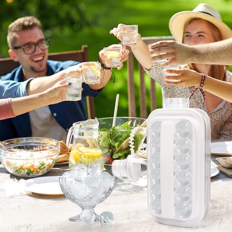 BOTELLA PARA BOLITAS DE HIELO